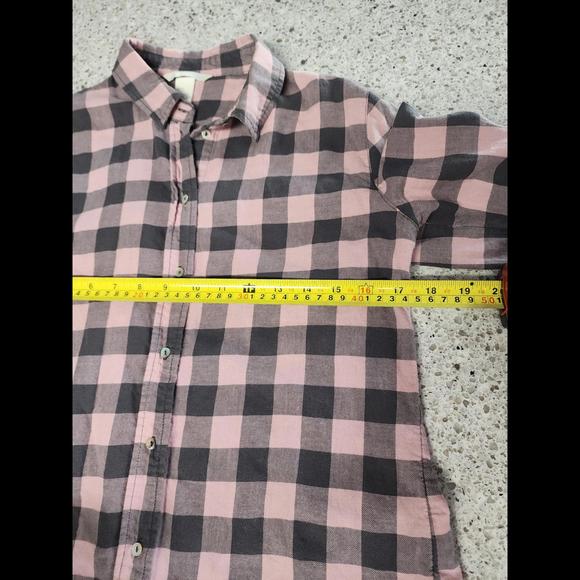 Button down - Picture 6 of 8